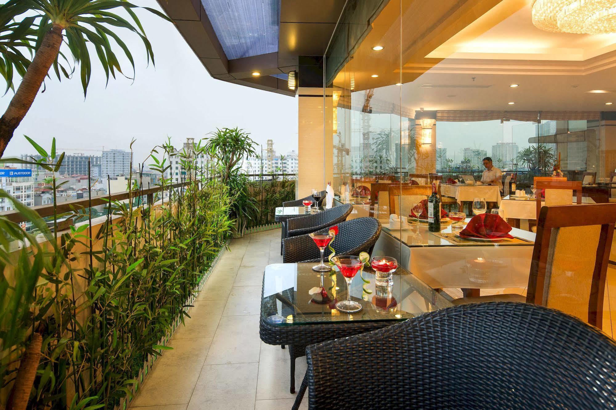 Luxeden Hotel Hanoi Exterior foto